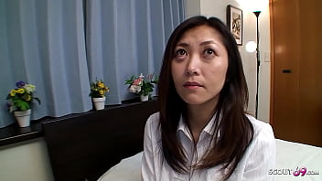 Ibu Tiri Jepang Dewasa Menggoda Untuk Bercinta Dan Diberi Creampie Dalam Film Jav Tanpa Sensor
