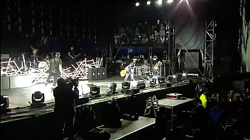 Hayley Williams Memukau Di Panggung Voodoo Music Festival 2013 Dengan Energi Yang Menggoda