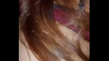 Suami Istri Bertengkar Malam-malam, Main Chat Sama Istri Tetangga Malah Dapet Ngewe