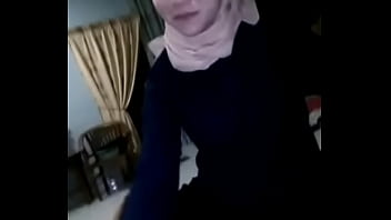 Jilbab Seksi Bikin Mata Melirik