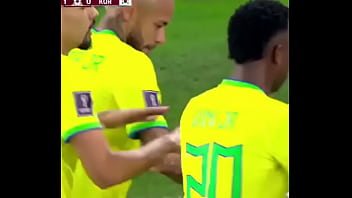 Neymar Dan Kawan-kawan Pesta Makan Korea Dengan Penuh Gairah Secara Live!