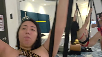 Menggairahkan, Aku Bercinta Dengan Ibu Tiriku Yang Cantik Di Hotel Murahan