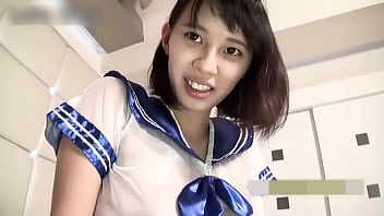 Gadis 19 Tahun Berambut Hitam Tanpa Sensor. Ibu Rumah Tangga Amatir Dengan Payudara Besar, Hamil, Memberikan Blowjob Dan Creampie. Cosplay Seragam Seksi.