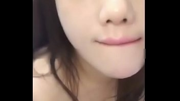 Remaja China Memberikan Blowjob Panas