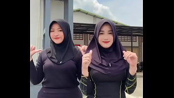 Bukti Panas Di Depan Kamera