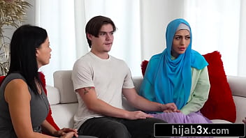 Ketika Memperkenalkan Pacar Muslim Ke Orang Tua Malah Berujung Malam Panas