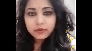Sona Bhabhi Pamer Puting Seksi Di Bigo Live