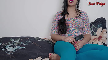 Desi Jawan Stepsis Khush Ho Gayi Bade Lund Ko Dekh Kar Hindi Audio Mein