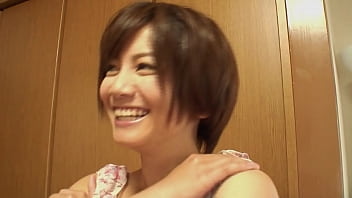 Aku Dikirin Jepang, Malah Dikasih Creampie Gede Banget Sama Cowok Jepang