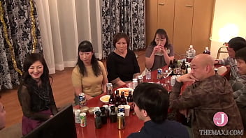 Pesta Panas Buibu Mature 50 Tahun! Janda-janda Berpengalaman Beraksi Dalam Orgy Seru