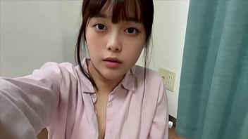 Gadis Sma Yang Sudah Matang, Menggoda Dengan Onani Sendiri… Tubuhnya Sudah Siap Untuk Melahirkan