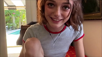 Gadis Nakal Adik Tiri – Terapi Keluarga Panas Bareng Alex Adams