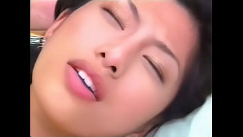 Gadis Korea Manis Yang Menggoda