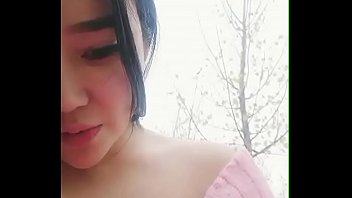 Mandi Panas Di Kamar Mandi Yang Menggoda