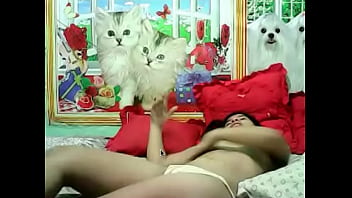 Gadis Filipina Yang Menggoda Di Layar
