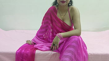 Gadis India Seksi Dan Kakak Tirinya Beraksi Di Rumah, Bercinta Hot Sambil Berbisik Mesra Dalam Bahasa Hindi