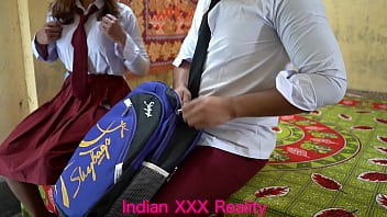 Gadis Dan Pria India Terbaik Bercinta Dengan Suara Hindi Yang Jelas Dan Menggoda