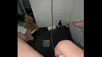Gadis Saudi Muda Elite Dengan Tubuh Sempurna Memuaskan Dirinya Di Kamar Mandi – Salju Putih Arabasia – Video Amatir
