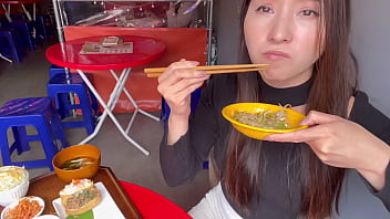 Mengelilingi Tokyo Dengan Sepeda Dan Menikmati Hidangan Korea Yang Menggugah Selera Di Shin-okubo