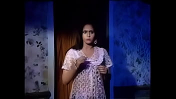 Gadis-gadis India Seksi Di Film Kelas B Yang Bikin Panas