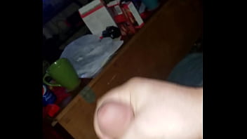 Bergoyang Liar Di Ruang Tamu