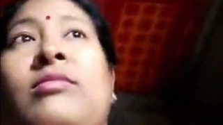 Boudi Assam Buka Telanjang Bugil Foto Seksi Tersebar