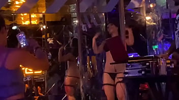Karen Oliver E Bartira Luz: Espetáculo Sensual Ao Vivo