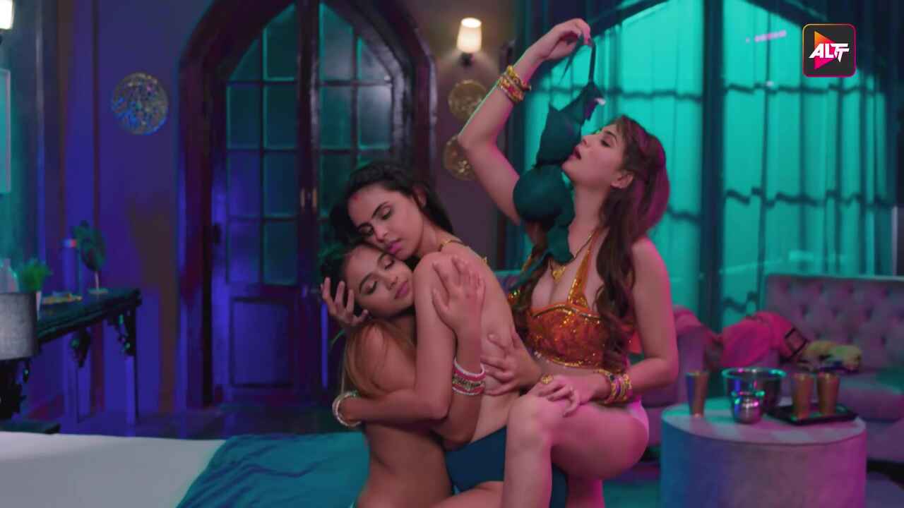 Kis Kis Ne Dekhi Rangeen Kahaniyan 4 Ka Teesra Hisa?