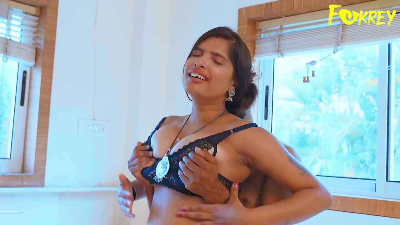 Pyari Biwi 2024: Adegan Panas Fukrey Tanpa Sensor