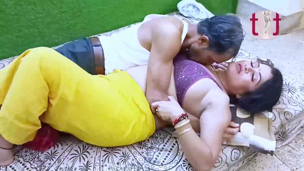 Savita Bhabhi 2024: Adegan Topless Terpanas Dalam Video Xxx Hindi