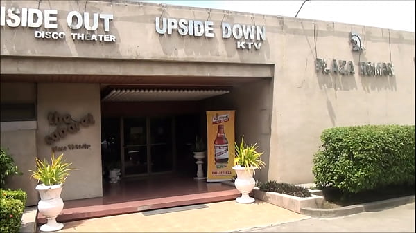 Plaza Roman Di Davao, Filipina: Tempat Nongkrong Yang Asyik