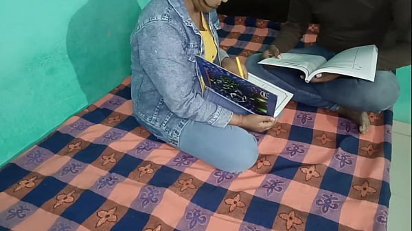 Murid Diperkosa Guru Pertama Kali Dengan Suara Hindi