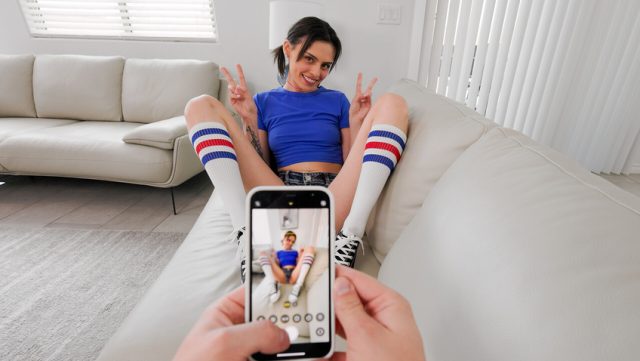 Kakak Tiriku Gatel Banget, Bikin Basah Aku