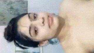 Video Mandi Cewek Desi Seksi Yang Bikin Panas
