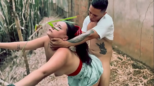 Video Panas Di Taman La Flora: Adegan Mesra Kitty Dj Bucaramanga Yang Bikin Heboh Part 2