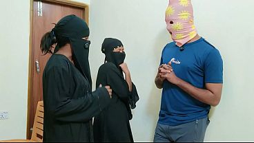 Goyang Pantat Besar Kedua Saudari Berhijabku Dengan Keras
