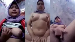 Abg Berjilbab Pamer Payudara Montok Colmek