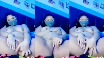 Sosok Fitriyana: Tubuh Seksi Montok Yang Menggoda