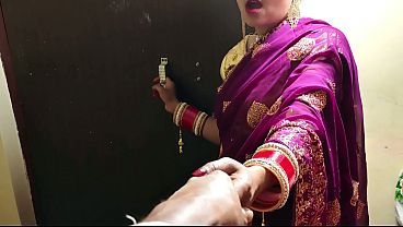Suara Jelas Mesum Istri Cantik India Digencet Bbc, Desi Indian Suami Ganas Entot Memek Ketat Istri Hot
