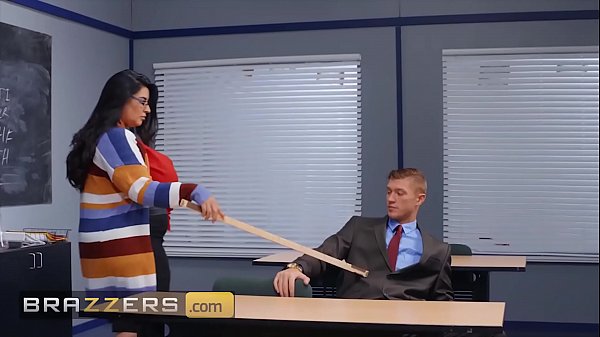 Busty Latina Milf Gila Nungging, Nungging Goyang Ganas – Brazzers