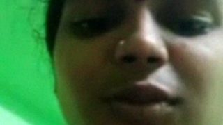 Baru Aja Nonton Video Call Cewek Tamil Bugil, Bikin Makin Greget.