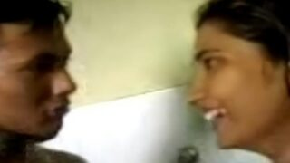 Pasangan Kampus Bercinta Di Kamar Mandi, Video Panasnya Bikin Ngiler