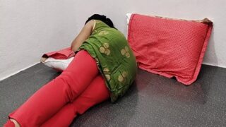 Seorang Pria Bejat Ngebor Lubang Pantat Adiknya Di Video Bokep Tamil