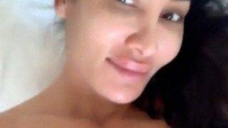 Sofia Hayat Telanjang Bulat Di Ranjang, Skandal Panasnya Bocor
