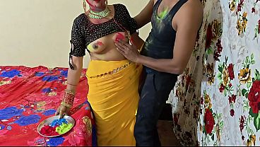 Dever Bhabhi Ka Holi Utsav: Rangon Mein Gehra Sansarik Milan, Spasht Hindi Awaz