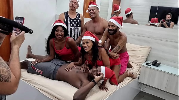 Pesta Sex Natal Brutal: India Juju Dan Malevola Black Ngebut Di Anal Basah Kuyup