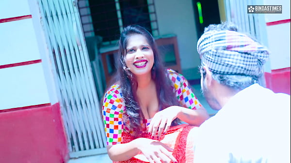 Tukang Susu India Ngentot Payudara Gede Nyonya Gebukannya, Pura-pura Jualan Susu (suara Hindi)