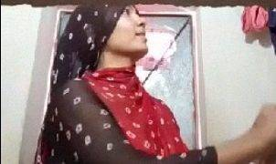 Bokep Bhabhi Desi Mandi Telanjang Di Kamar Mandi