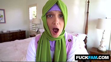 Horny Hijabi Pertama Kali Ngerasain Kontol Panas Izzy Lush, Donnie Rock Bikin Makin Liar