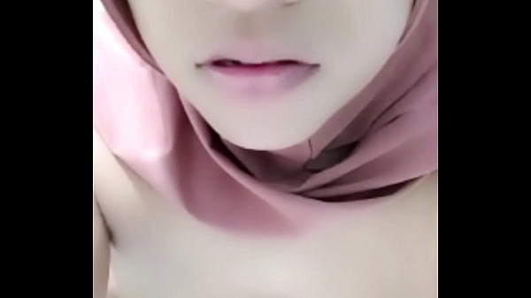 Vcs Sama Selingkuhan Sambil Nunggu Suami Keluar Bentar, Enak Banget Rasanya
